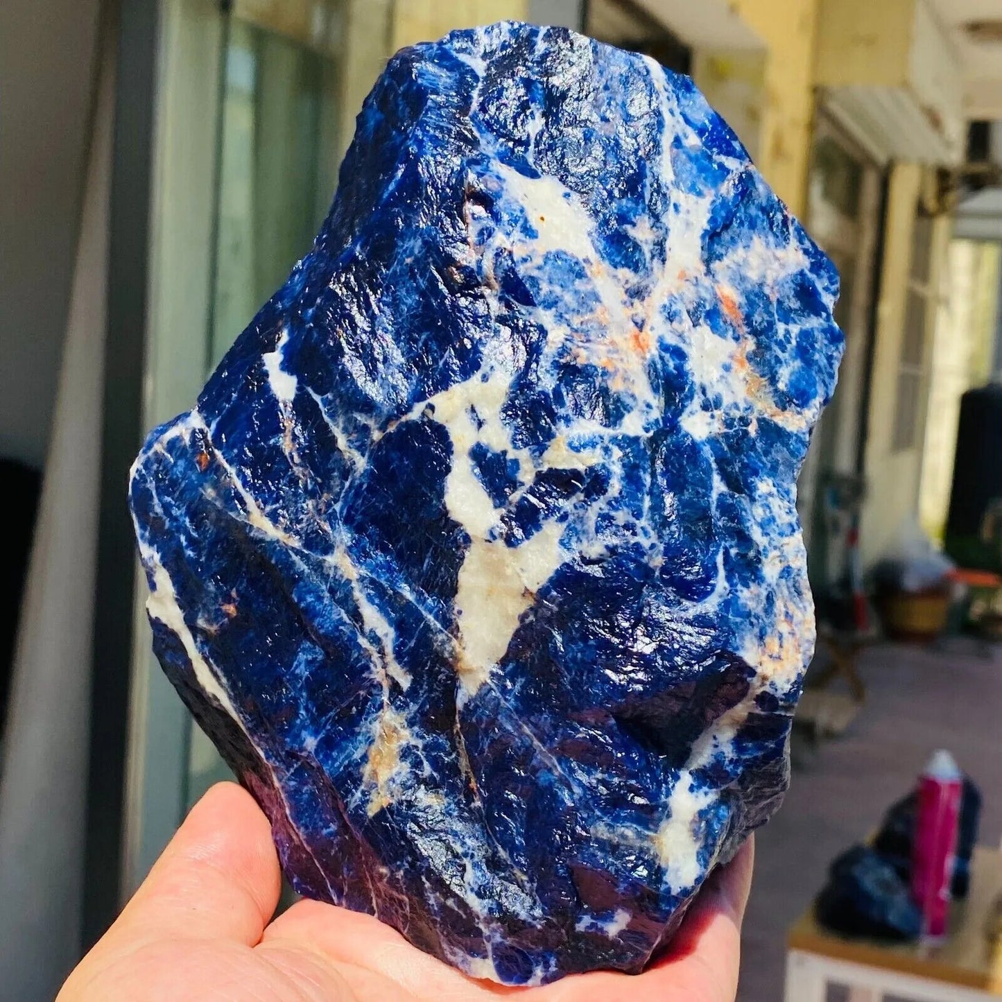 Blue Sodalite, Associated With Throat Chakra Known For Its Royal Blue & Purple Shades,Good For Balancing The Head & The Heart To Align Individuals With Their True Selves.