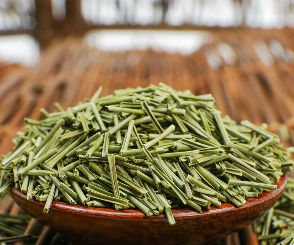 Loose White Pine Needle Tea, Great For Detoxing The Covid Vaccine wild-picked from northern white pines | Protects against infection, strengthens immunity, high in antioxidants, natural suramin Vitamin C