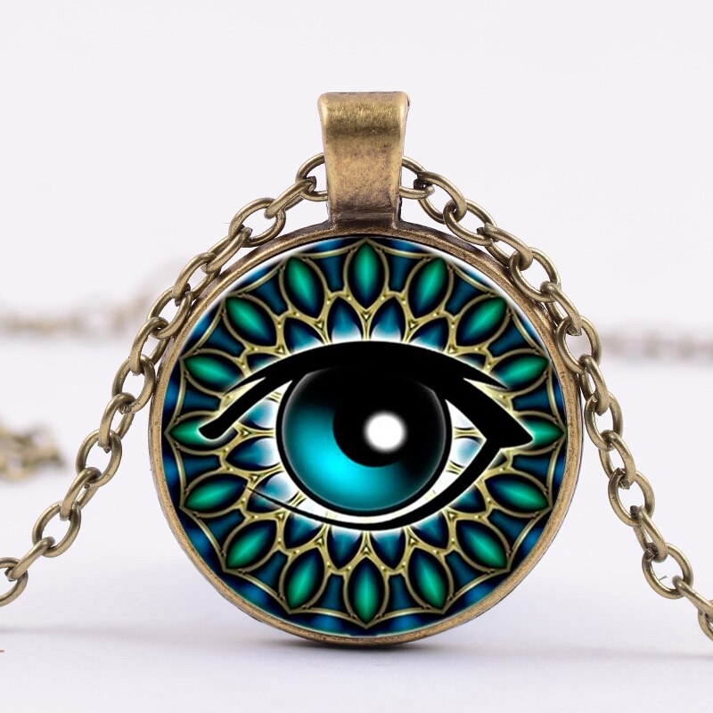 Egyptian Gods Power Eye Necklace Eye Of Horus Amulet Symbol Pendant Necklace Women Men Mandala Egyptian Jewelry ojo de horus