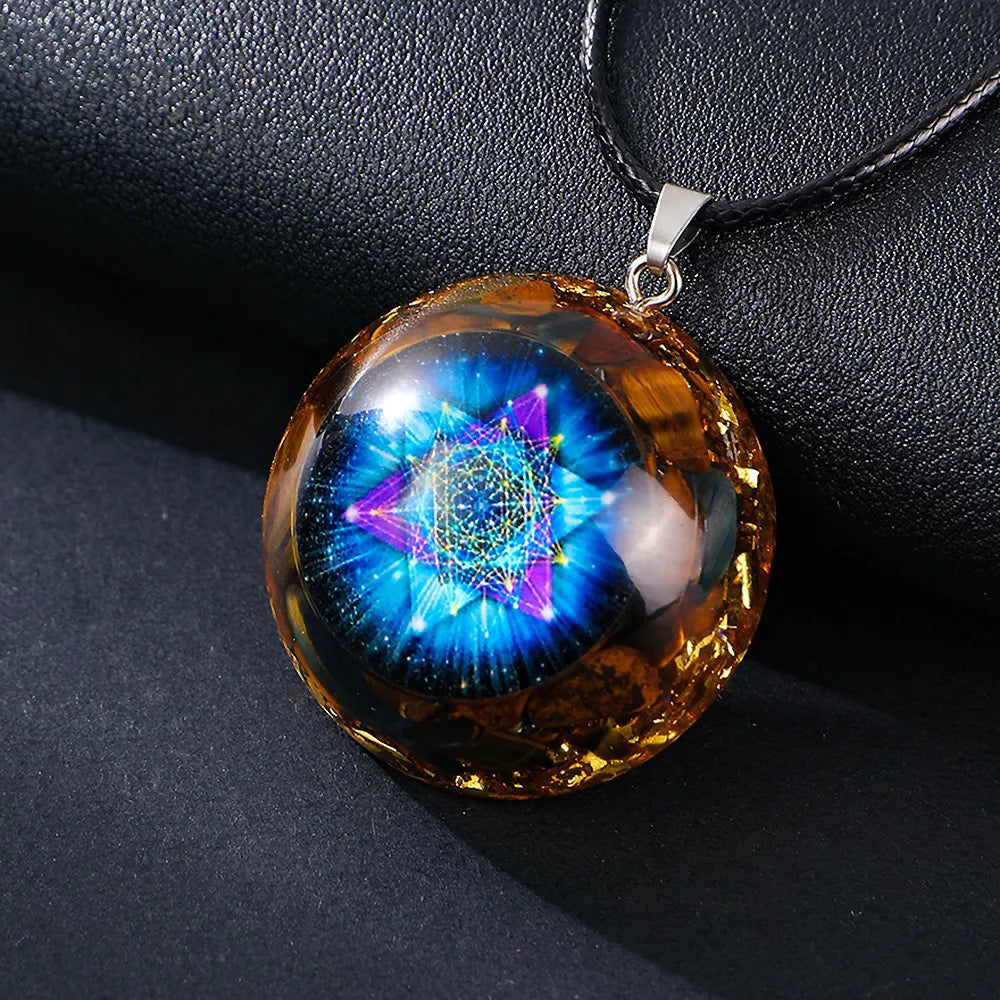 Sri Yantra Orgone Crystal Pendant Energy Generator Vintage Amulet.