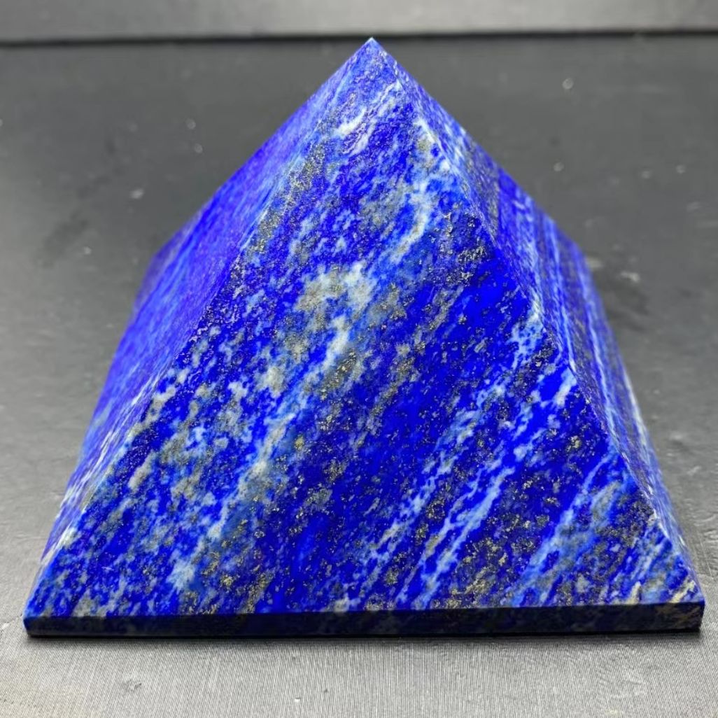 Natural Mineral Black Obsidian Crystal Point ， Lapis Lazuli Pyramid Healing Reiki Stone Pyramid Home Decoration Health Energy