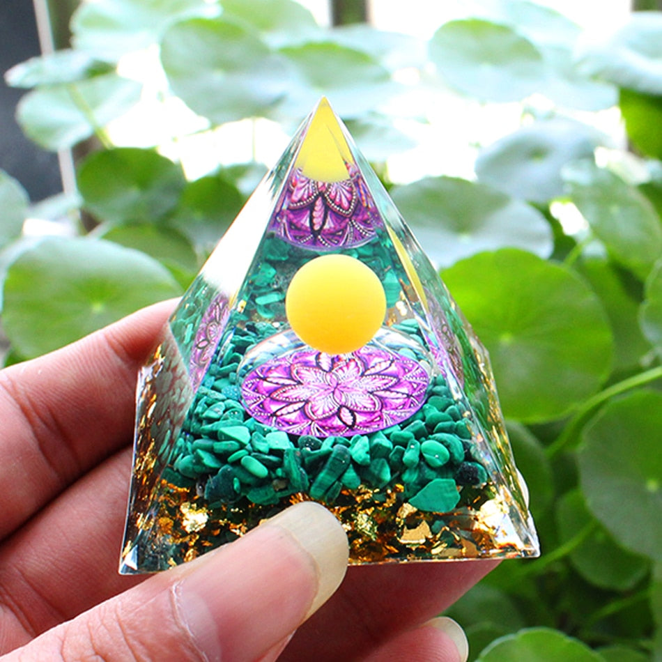 Orgonite Pyramid Crystals Natural Stone Orgone Energy Generator Healing Reiki Chakra Meditation Ornaments Crafts Office Decor