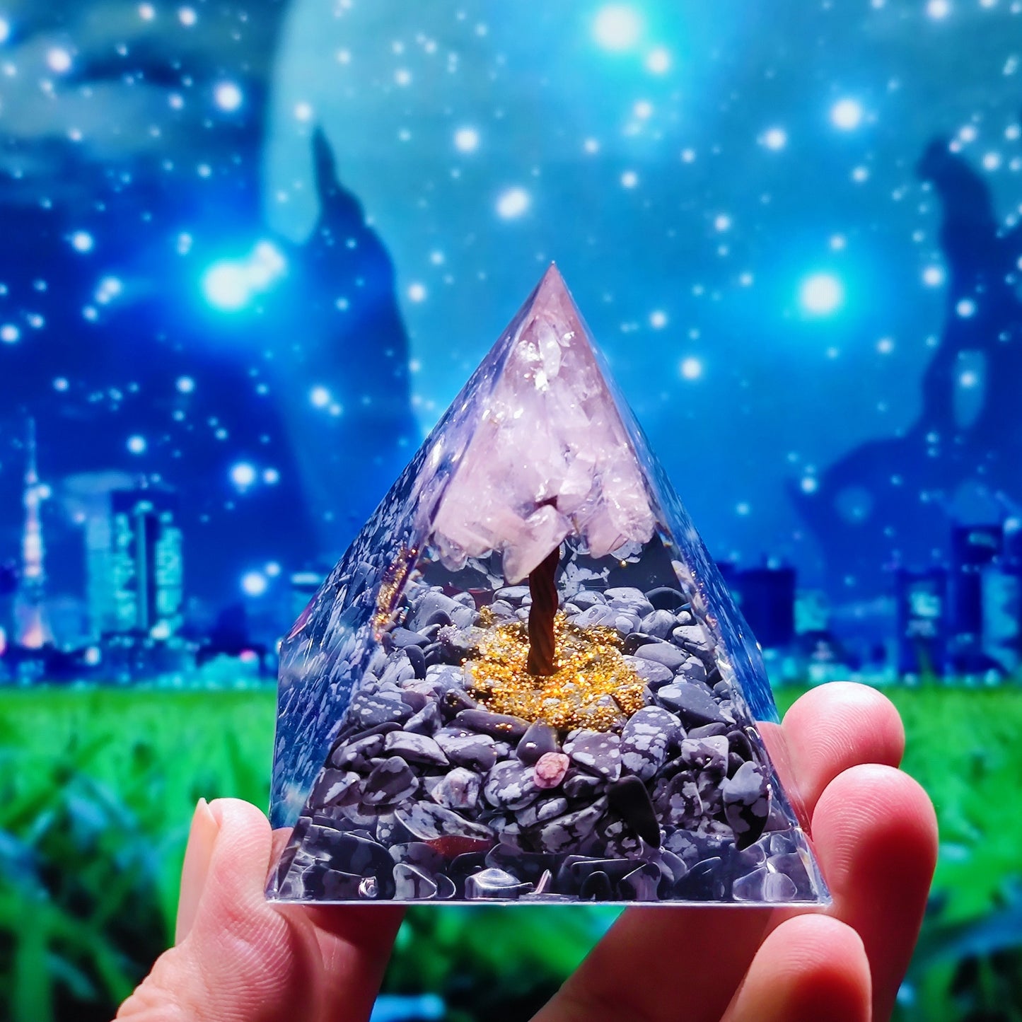 Orgone Pyramid Amethyst Peridot Healing Crystal Energy Generator Reiki Balancing Orgonite Pyramid EMF Protection Meditation Tool