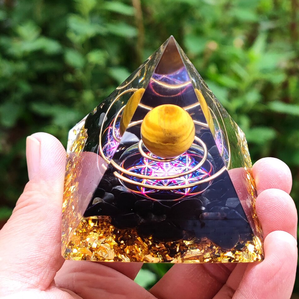 6cm orgonite Crystal Pyramid Chakra Spiritual Orgone Pyramid And Generator With Emf Protection For Reiki Healing