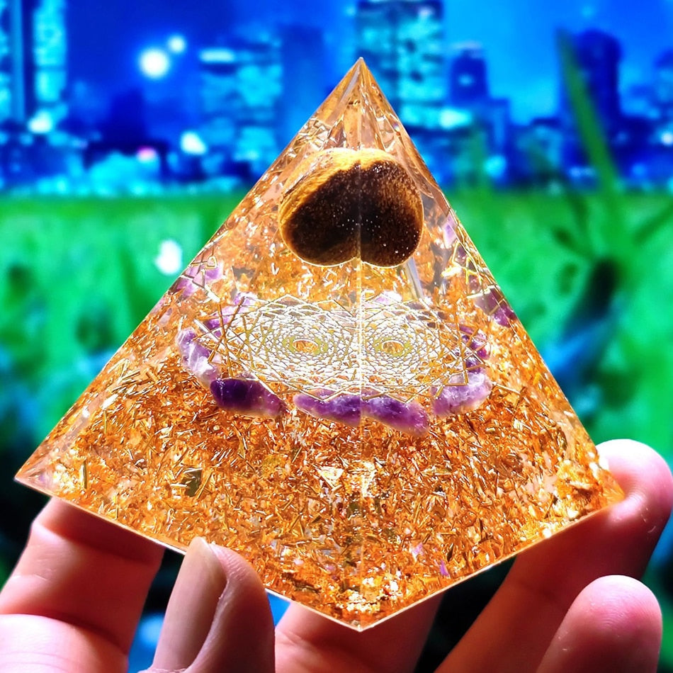 Orgone Pyramid Amethyst Peridot Healing Crystal Energy Generator Reiki Balancing Orgonite Pyramid EMF Protection Meditation Tool